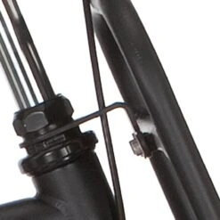 Cortina Beslag Front Bagagebære 24/26 J Jet Sort Mt